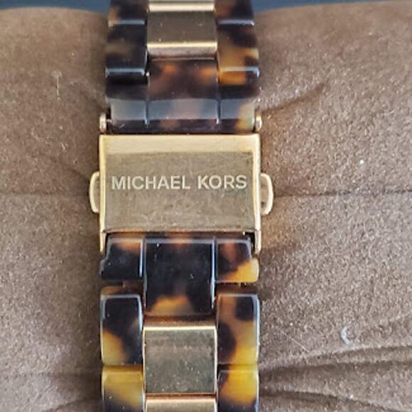 Michael Kors Ladies Rose Gold Watch Tortoise Shell and Rose Gold Band MK5416 - Picture 3 of 9